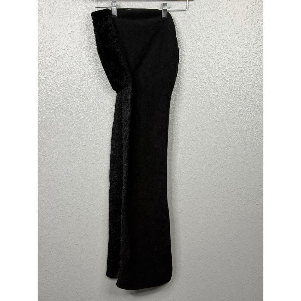 M-Design Icelandic Wool Women’s Hood Scarf - Picture 9 of 16